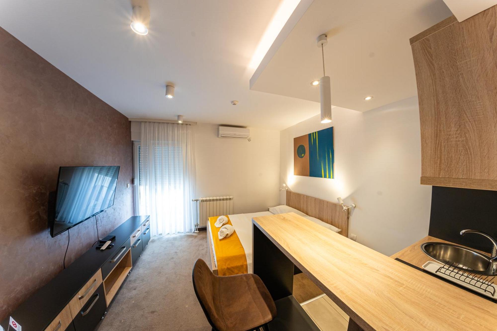 Nar Royalton Accommodation Nis Quarto foto