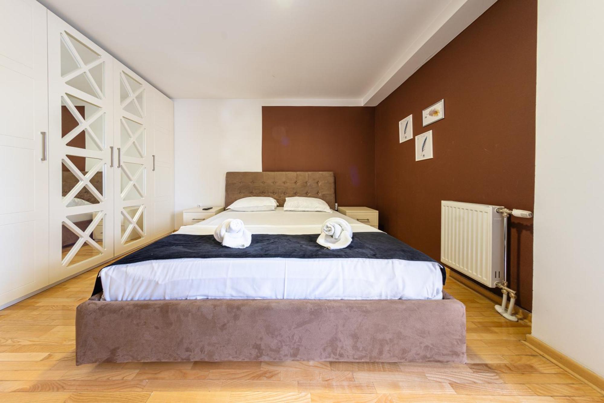 Nar Royalton Accommodation Nis Quarto foto